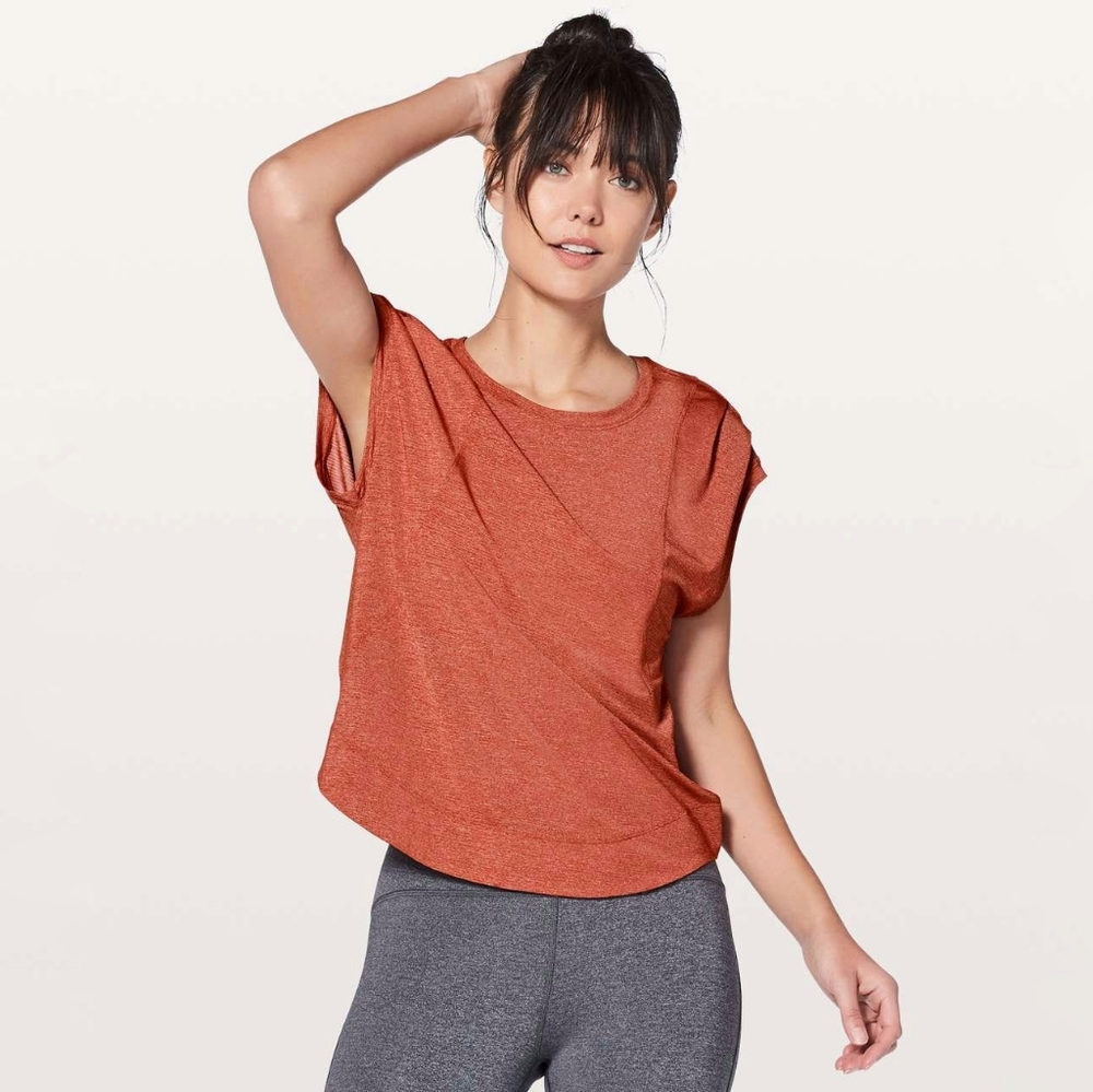 Lululemon Gait Keeper Short Sleeve T-Shirt Coral Bonfire Pink Size 12
